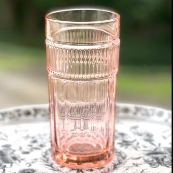 Set of 4 Vintage Anchor Hocking pink depression glass style tumblers